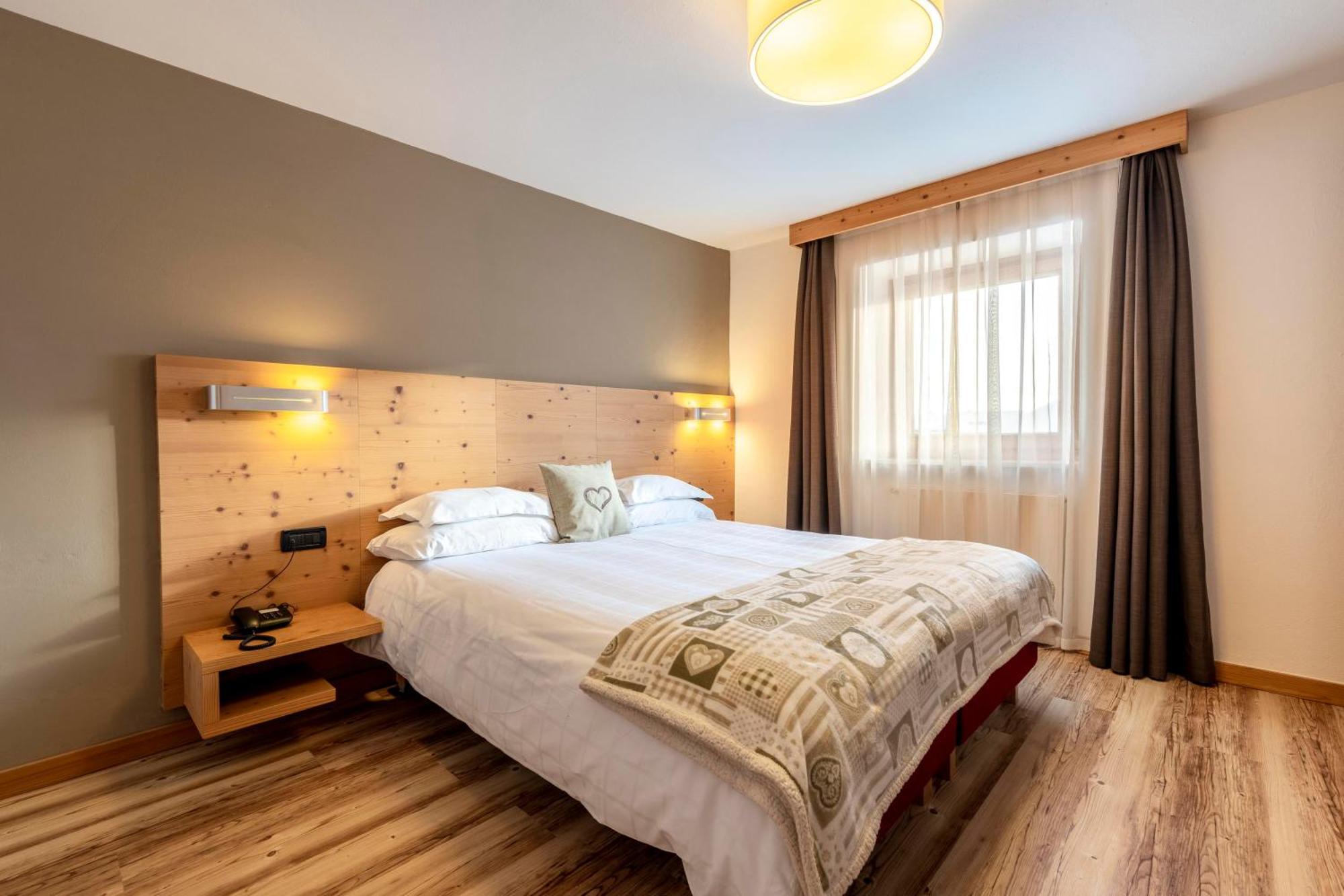 Hotel Col Di Lana Canazei Ruang foto
