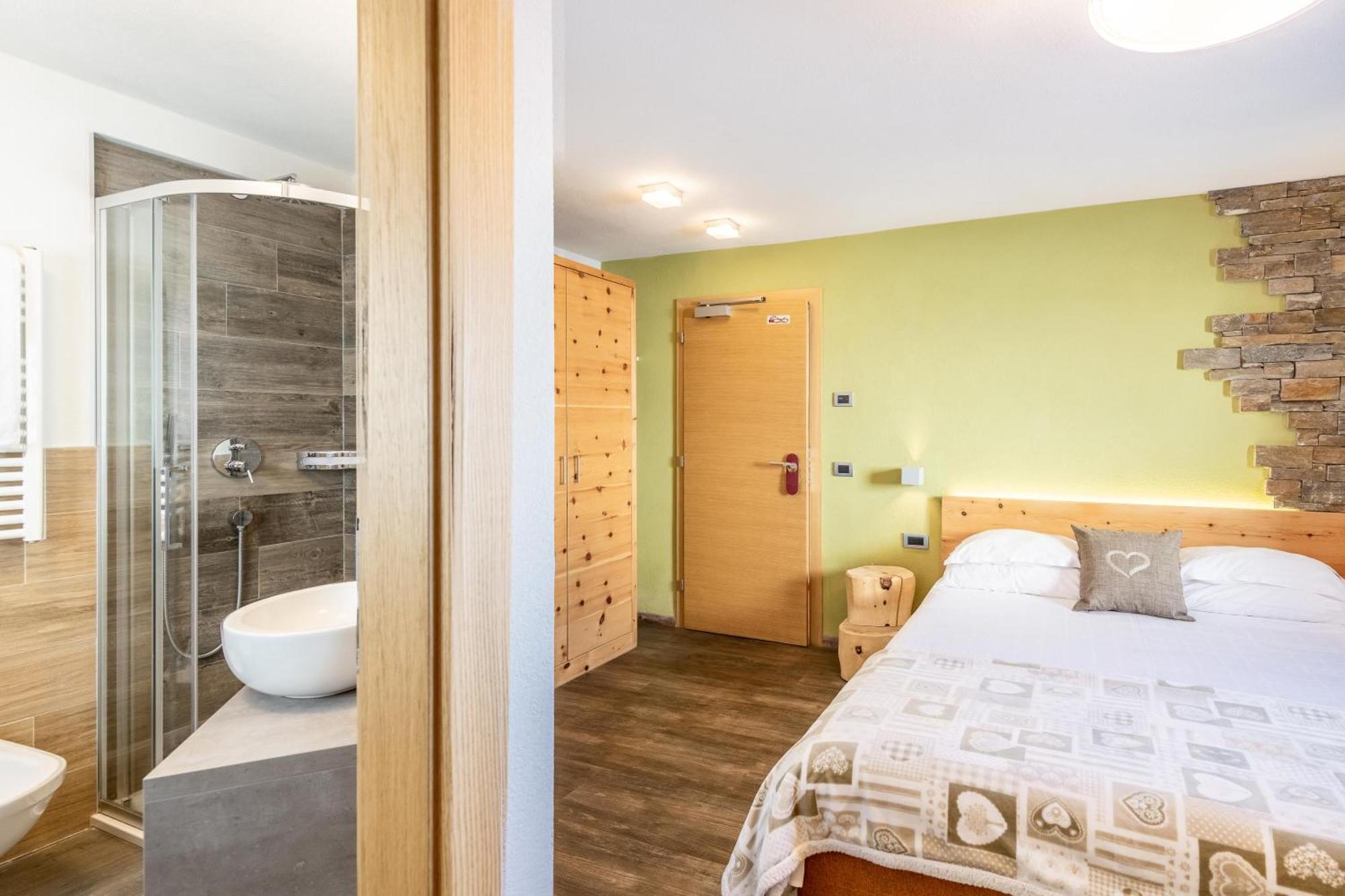 Hotel Col Di Lana Canazei Ruang foto