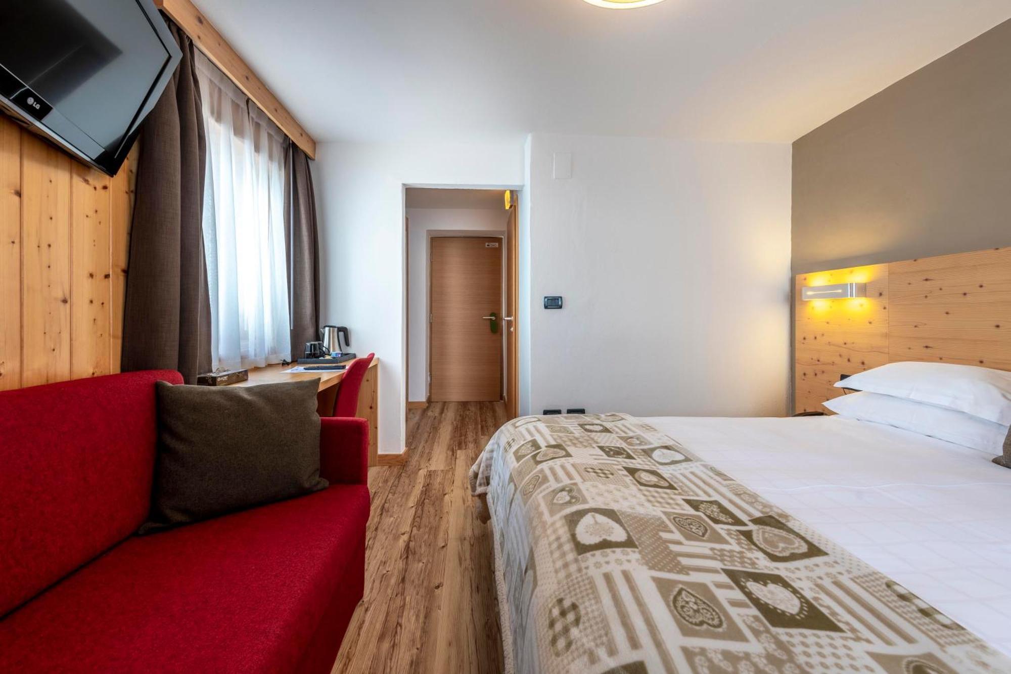 Hotel Col Di Lana Canazei Ruang foto